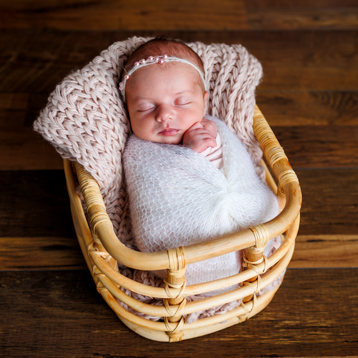quand prévoir ta séance nouveau-né à cahors